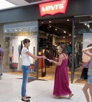 Levi’s магазин джинсовой одежды