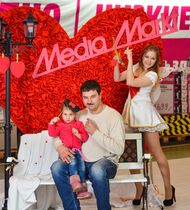 Семейные фото в Media Markt